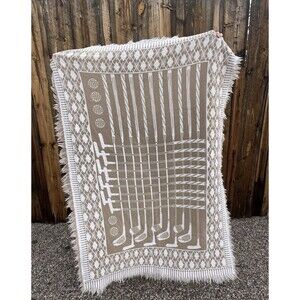 Large Golf Club Knit Blanket Cream And Tan With Fringe 66x45